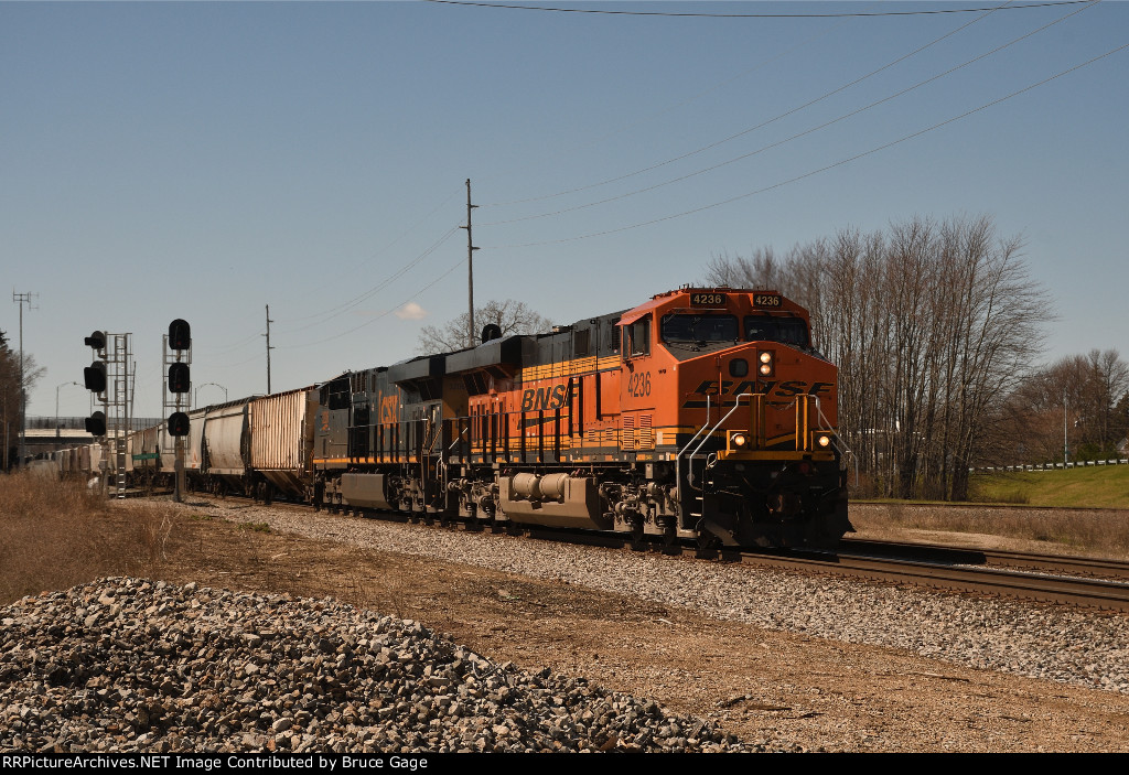 BNSF 4236